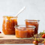 Hybenmarmelade opskrift