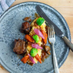 Oksehaleragout med madeira og kartoffelmos og